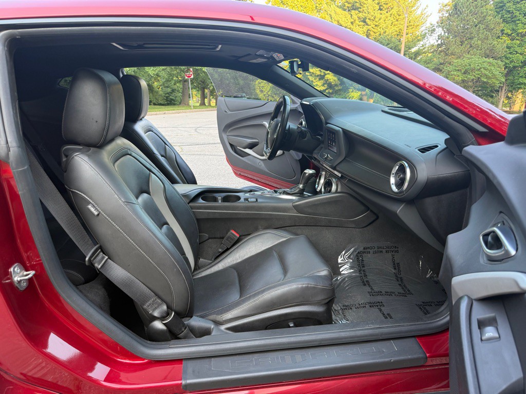 2022 Chevrolet Camaro Image 19