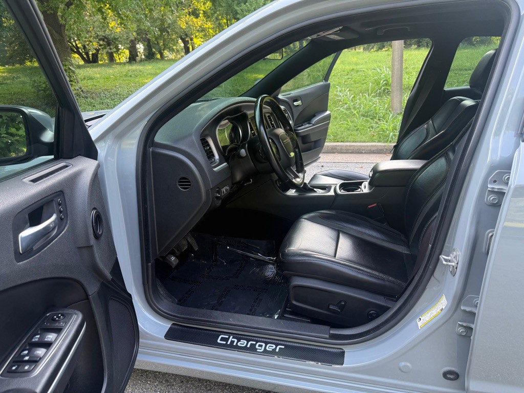 2021 Dodge Charger Image 7
