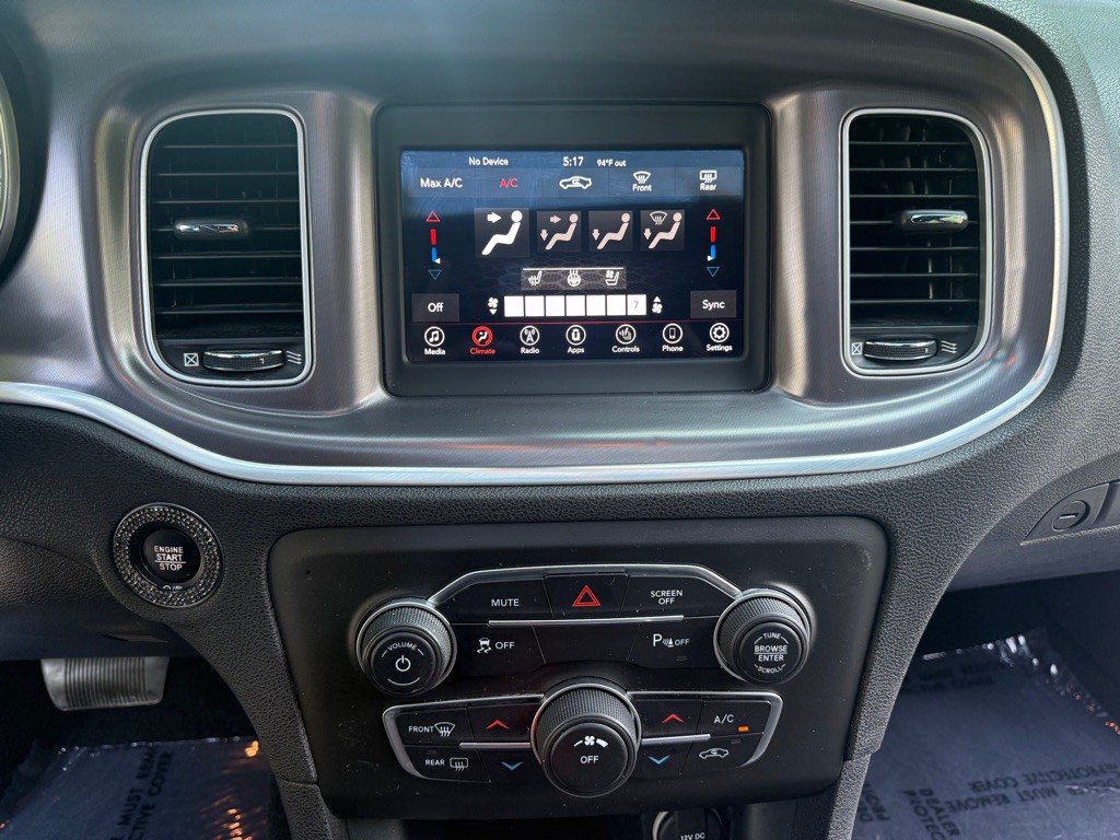 2021 Dodge Charger Image 13