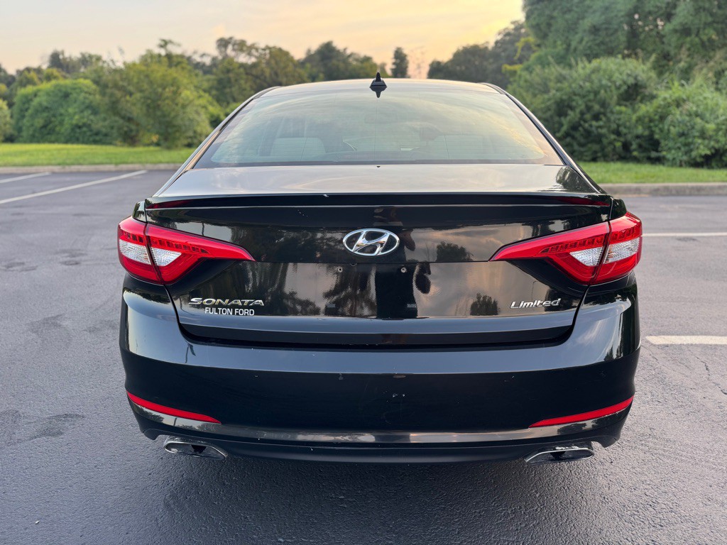 2017 Hyundai Sonata Image 10