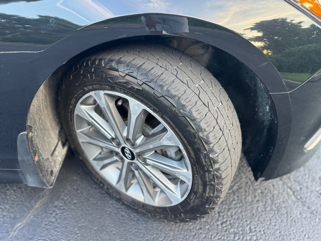 2017 Hyundai Sonata Image 28
