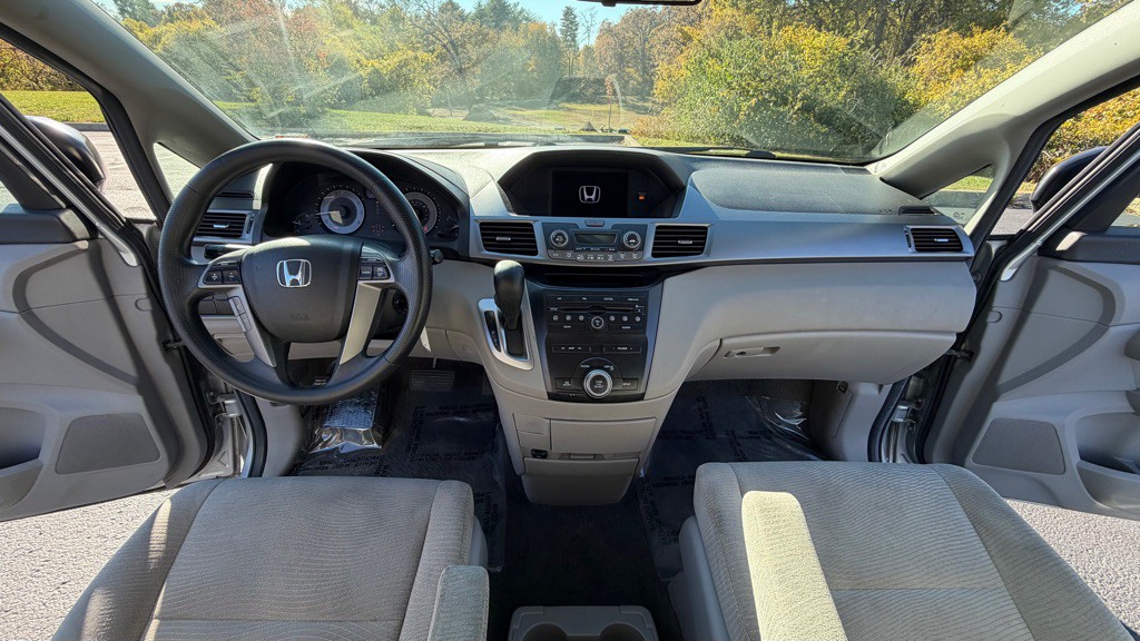 2013 Honda Odyssey Image 13