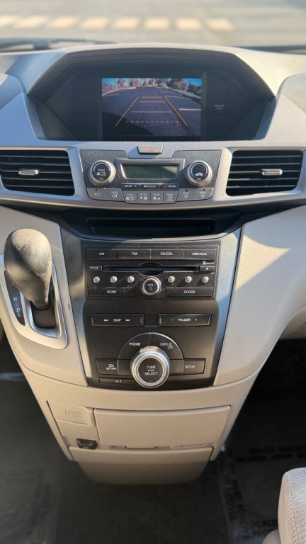 2013 Honda Odyssey Image 21