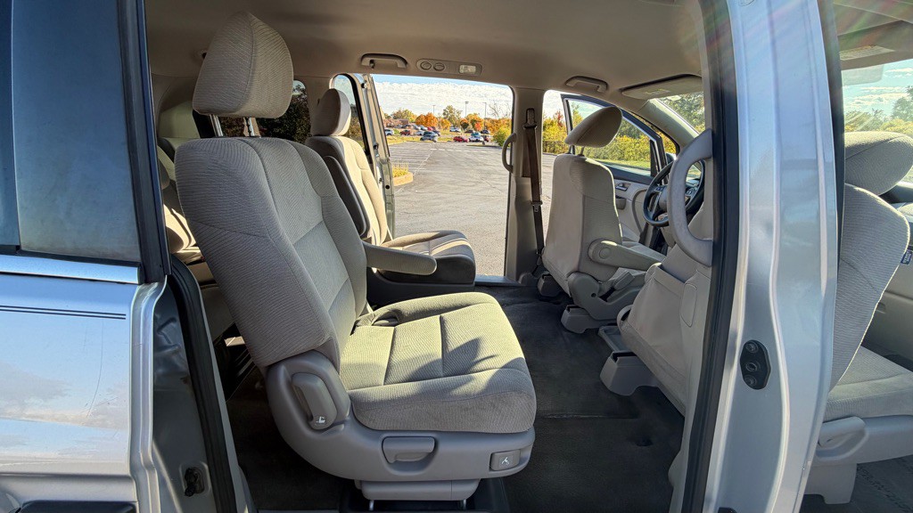 2013 Honda Odyssey Image 22