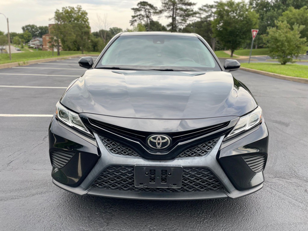 2018 Toyota Camry Image 5