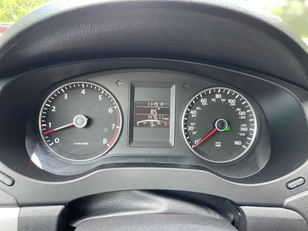 2013 Volkswagen Jetta Image 19