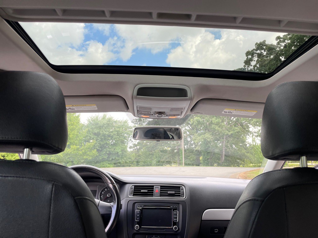 2013 Volkswagen Jetta Image 22