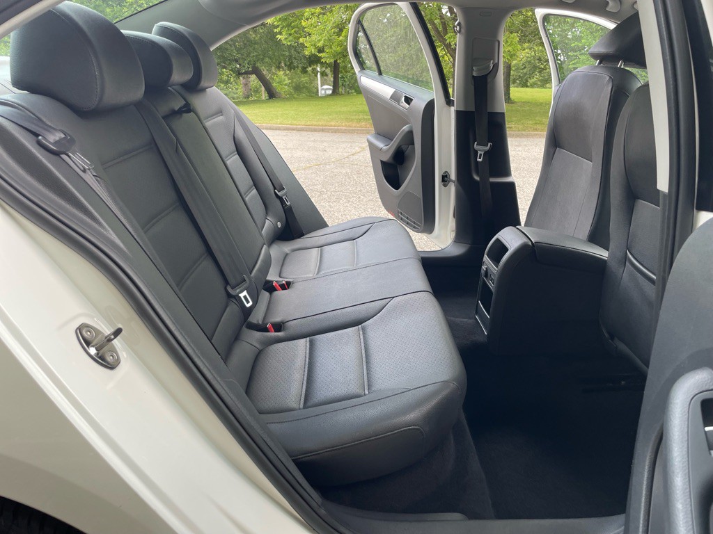 2013 Volkswagen Jetta Image 23