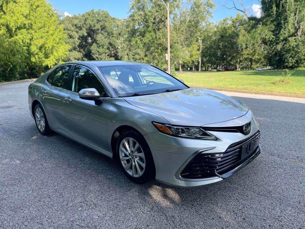 2021 Toyota Camry Image 4