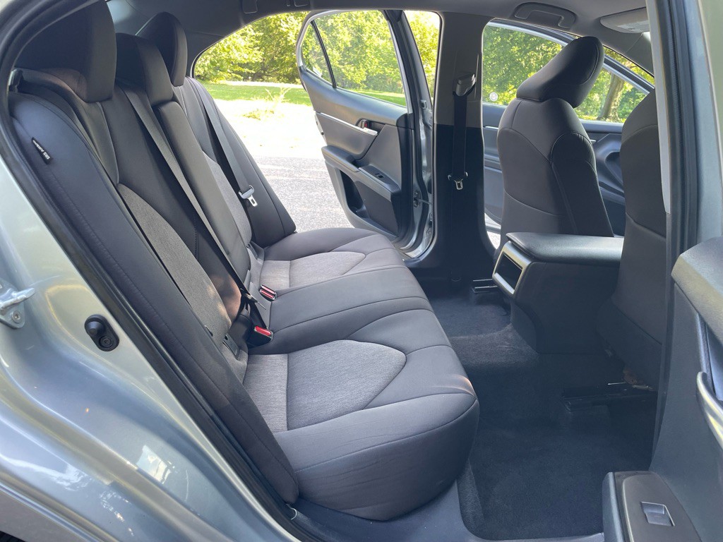 2021 Toyota Camry Image 25