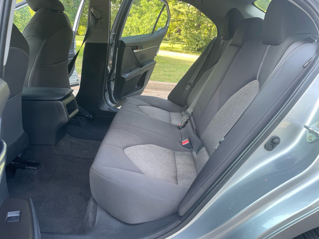 2021 Toyota Camry Image 27