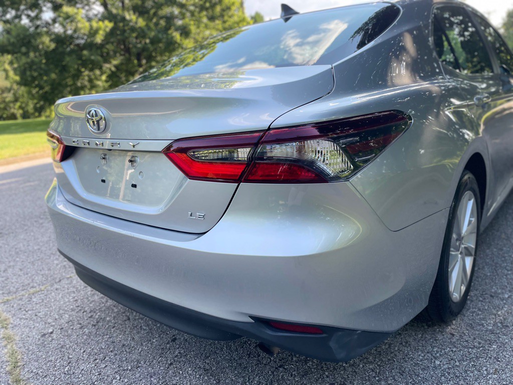 2021 Toyota Camry Image 31