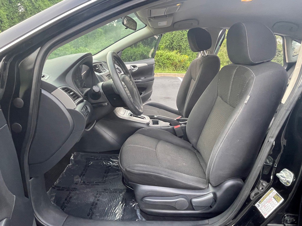 2015 Nissan Sentra Image 12