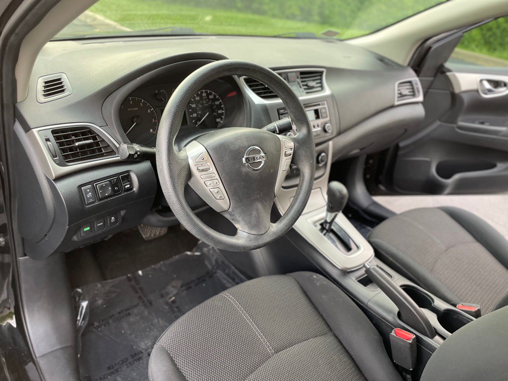 2015 Nissan Sentra Image 15