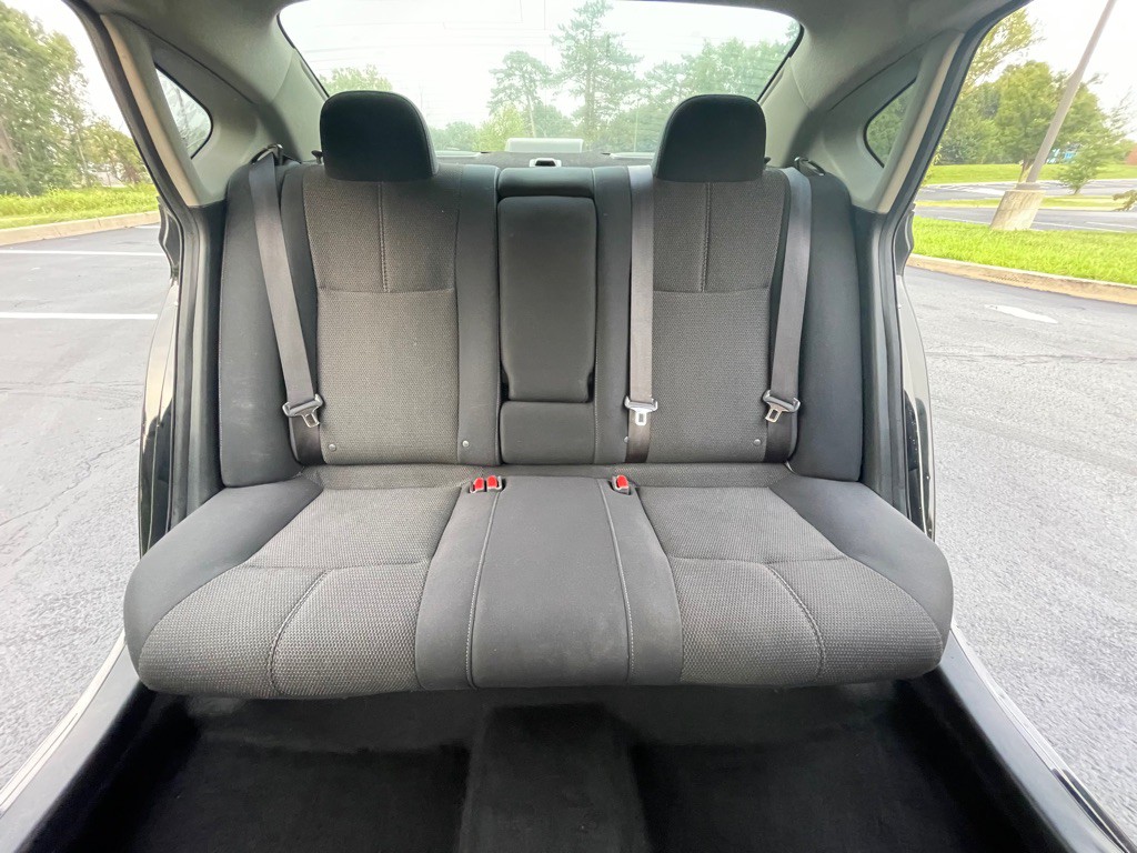 2015 Nissan Sentra Image 21