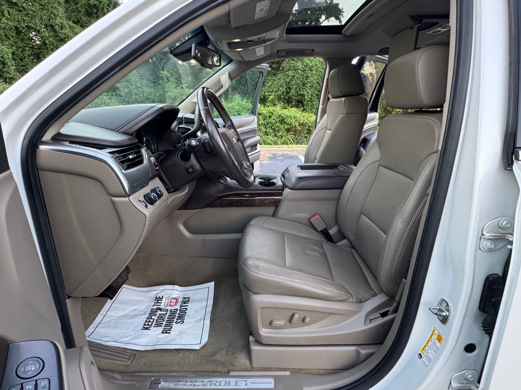 2017 Chevrolet Tahoe Image 12