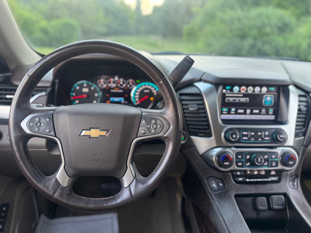 2017 Chevrolet Tahoe Image 18