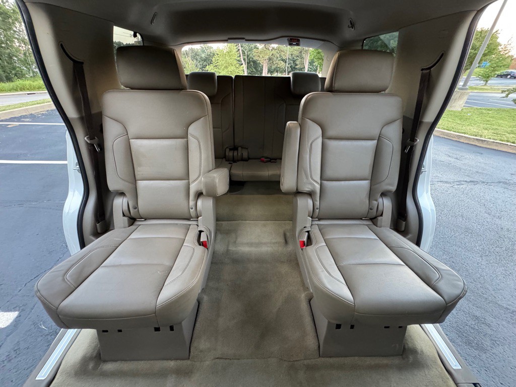 2017 Chevrolet Tahoe Image 27
