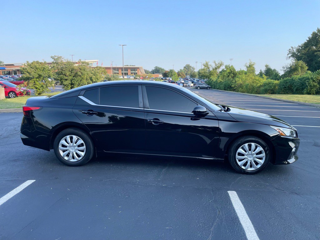 2019 Nissan Altima Image 6