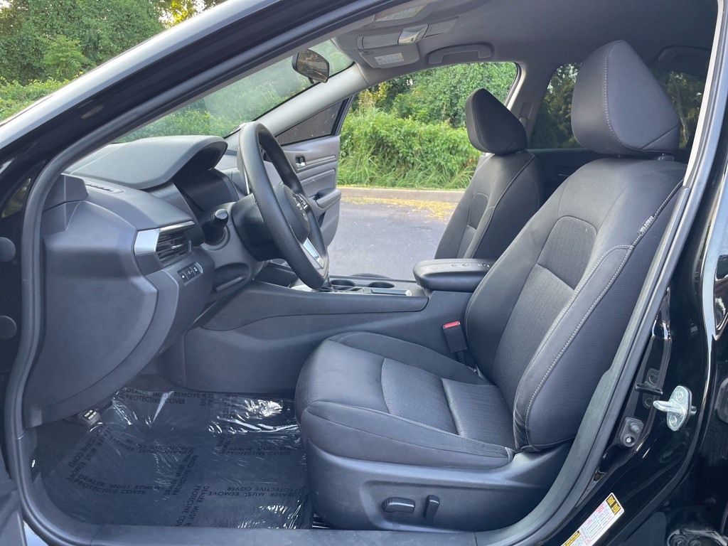 2019 Nissan Altima Image 11