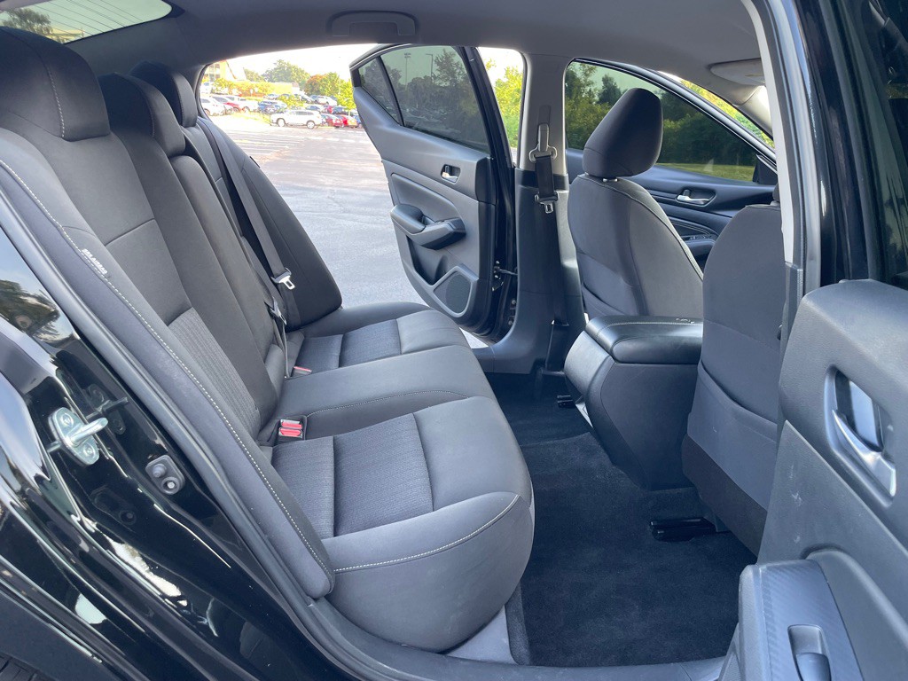 2019 Nissan Altima Image 20
