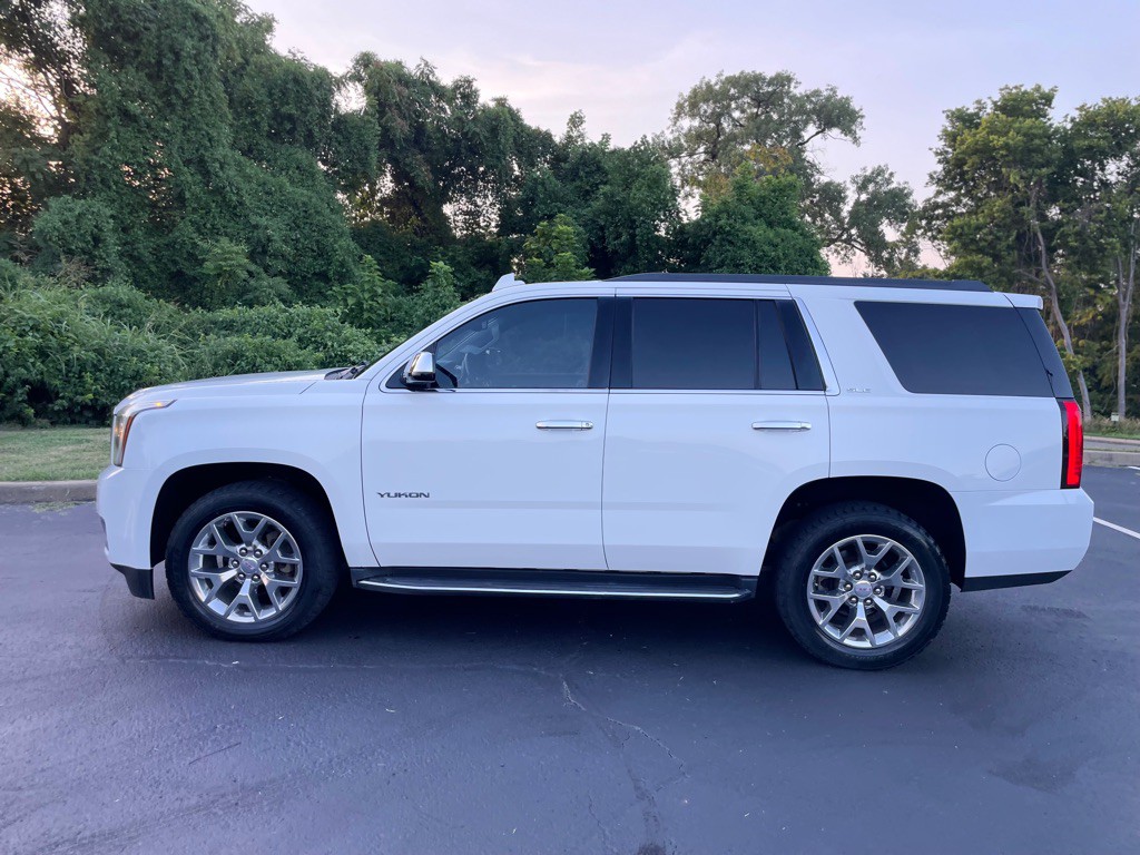 2015 GMC Yukon Image 3