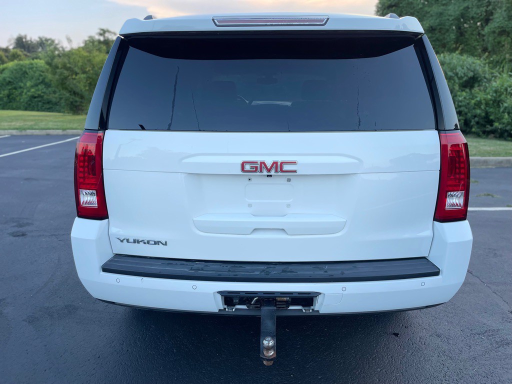 2015 GMC Yukon Image 10