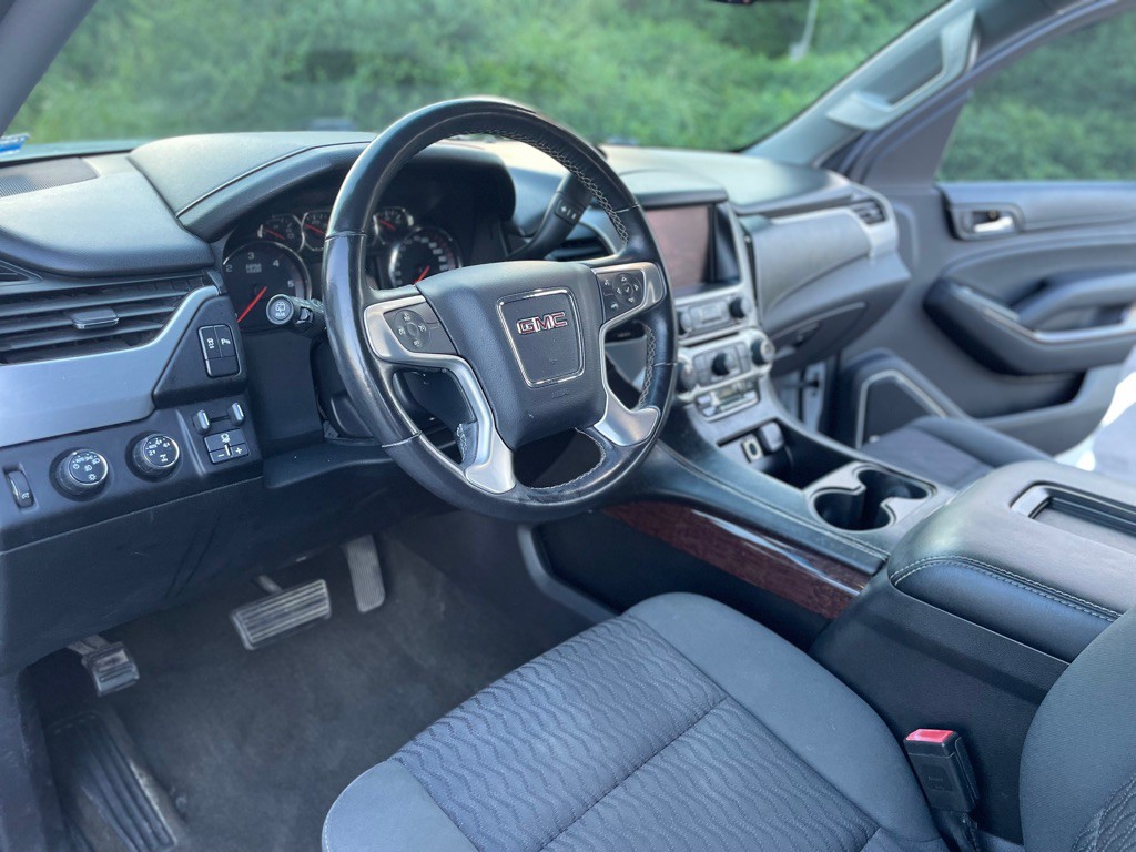 2015 GMC Yukon Image 15