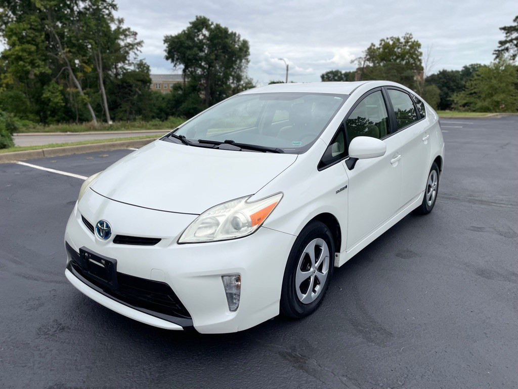 2015 Toyota Prius Image 1