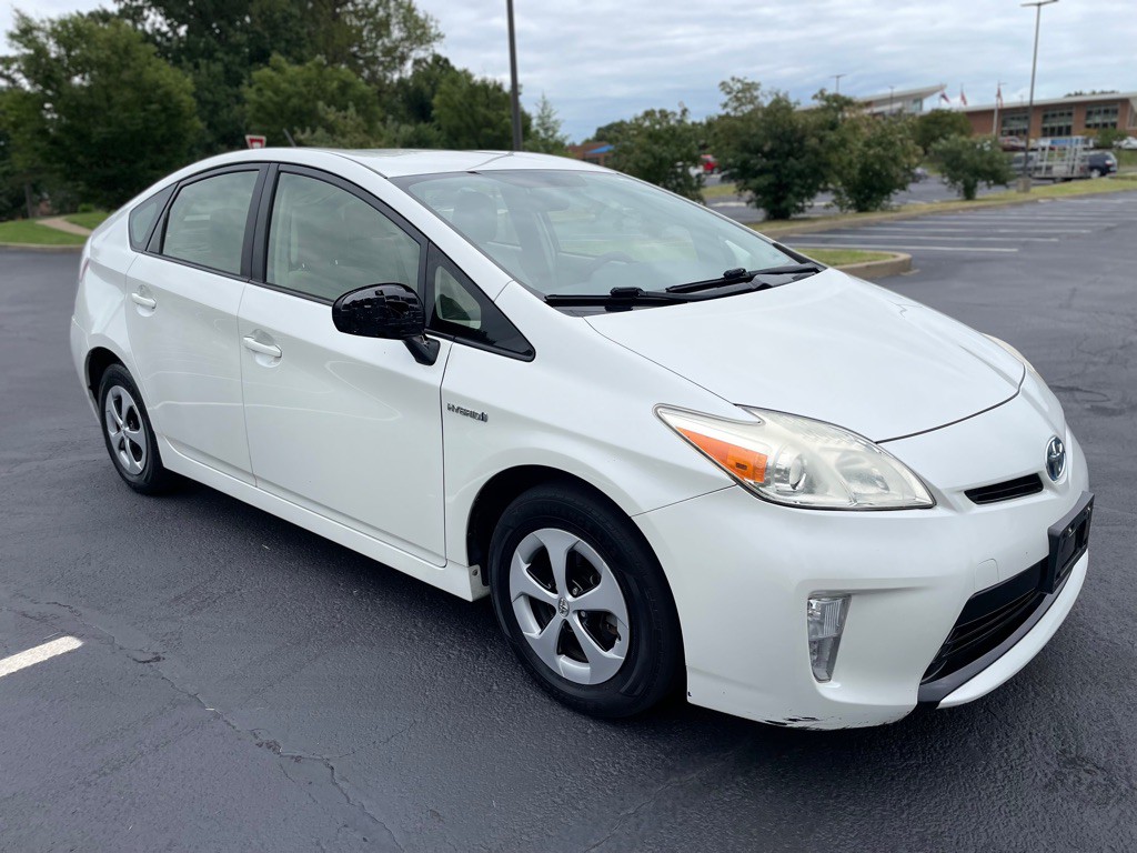 2015 Toyota Prius Image 4
