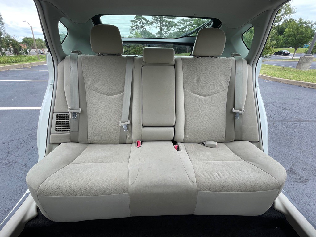 2015 Toyota Prius Image 23