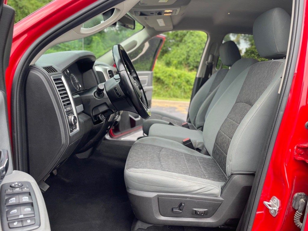 2019 RAM 1500 Image 12