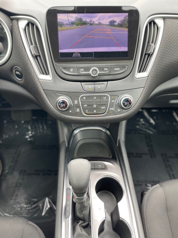 2023 Chevrolet Malibu Image 21