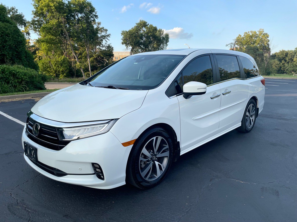 2022 Honda Odyssey Image 1