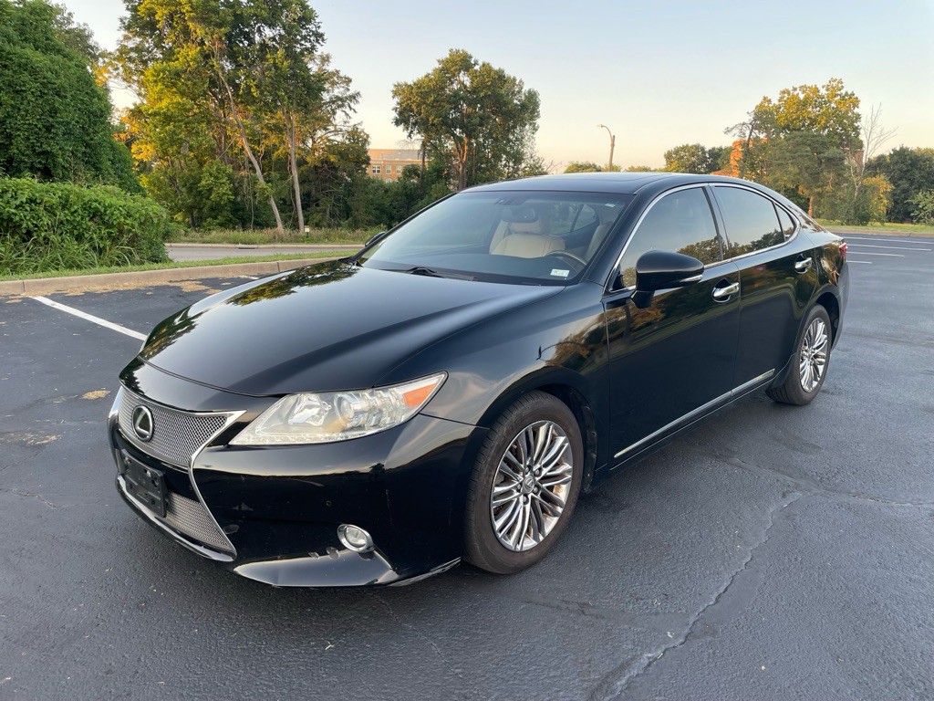 2015 Lexus ES 350 Image 1