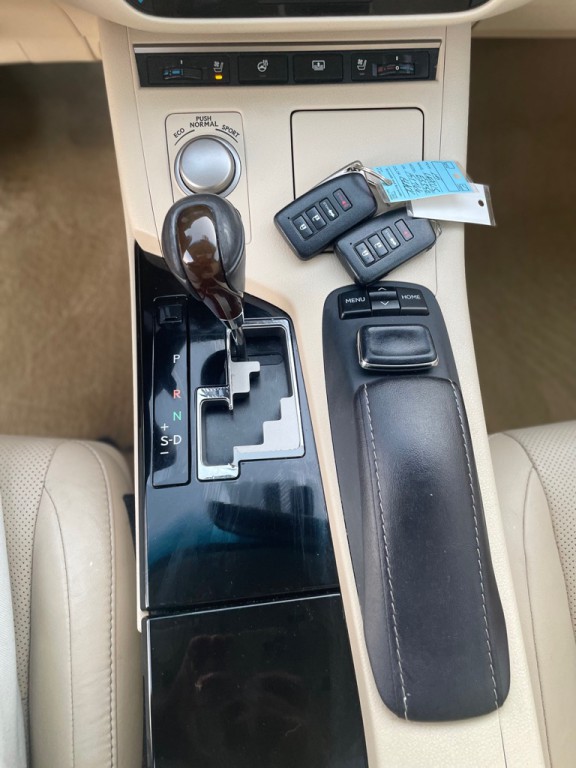 2015 Lexus ES 350 Image 22
