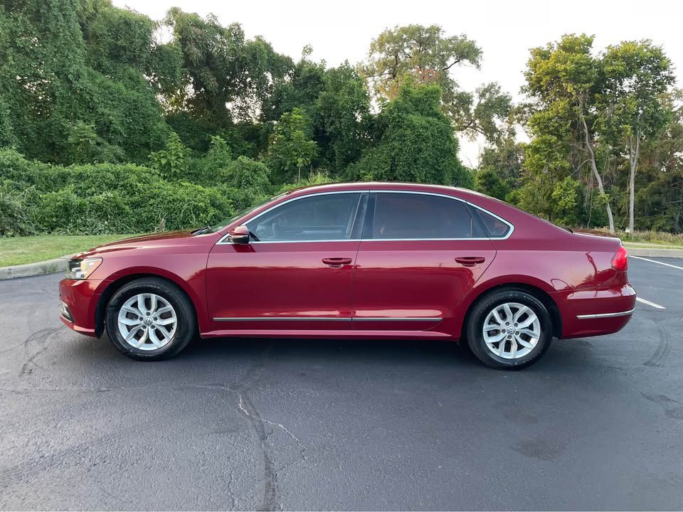 2016 Volkswagen Passat Image 3
