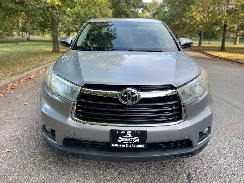 2016 Toyota Highlander Image 5
