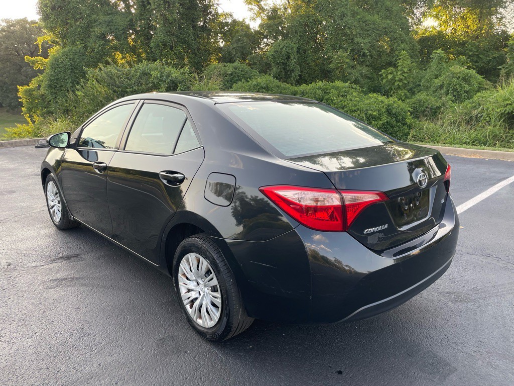 2017 Toyota Corolla Image 7