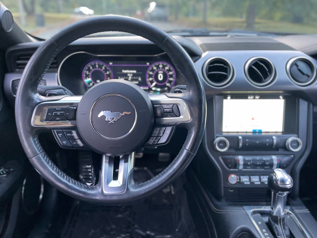 2018 Ford Mustang Image 18