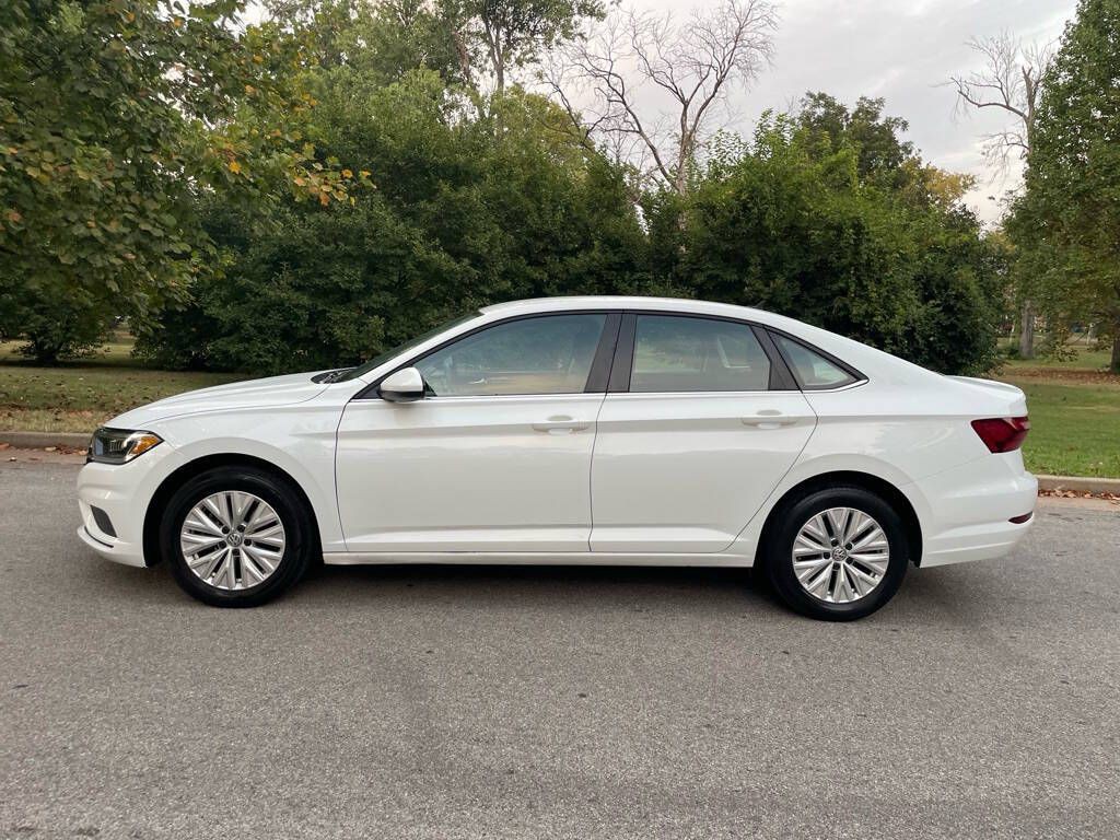 2020 Volkswagen Jetta Image 2