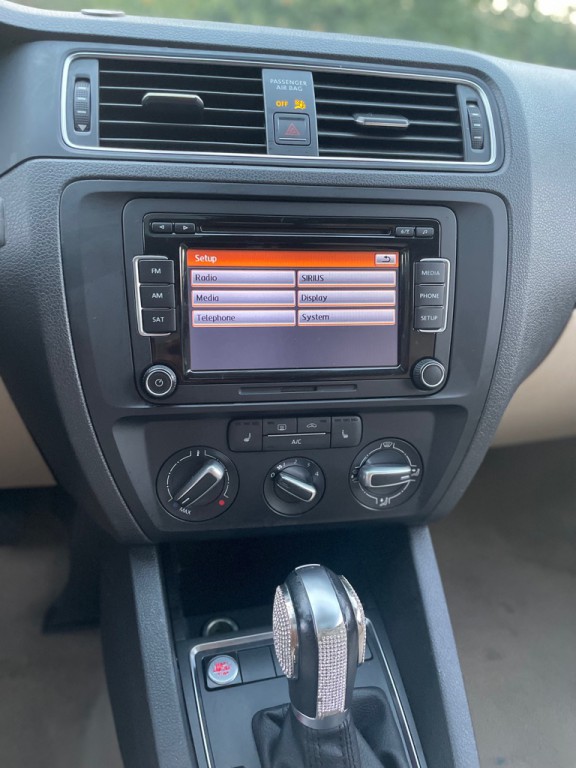 2015 Volkswagen Jetta Image 20