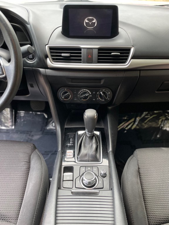 2018 Mazda Mazda3 Image 16