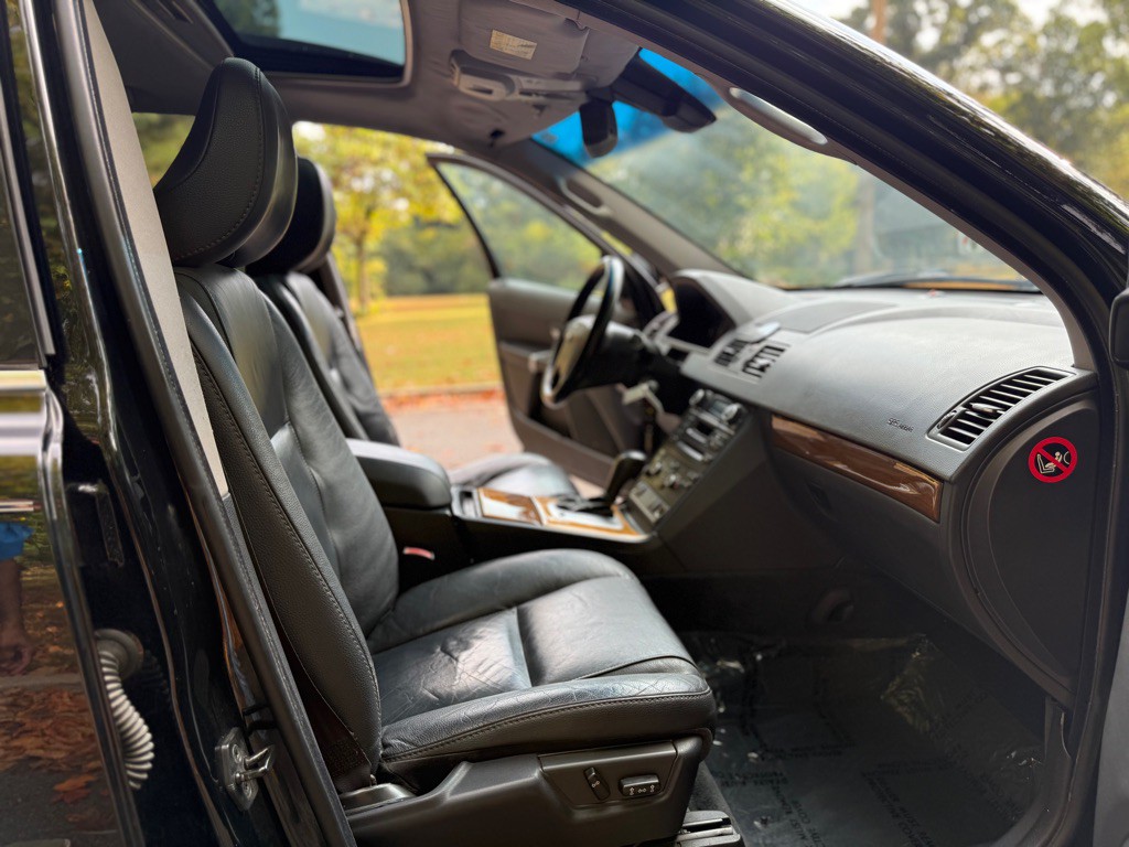 2008 Volvo XC90 Image 9