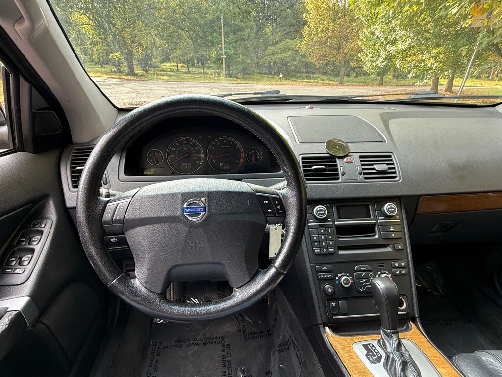2008 Volvo XC90 Image 13