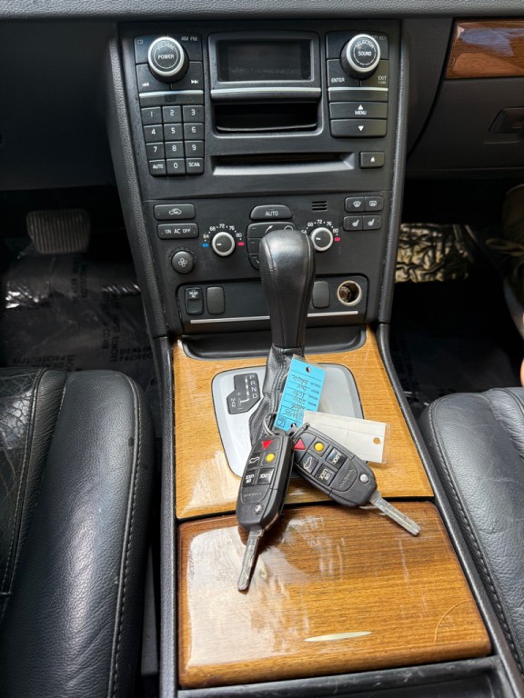 2008 Volvo XC90 Image 15