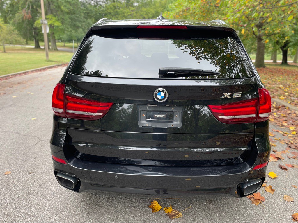 2017 BMW X5 Image 10