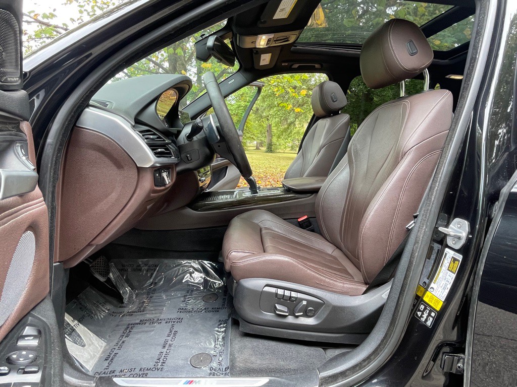 2017 BMW X5 Image 13