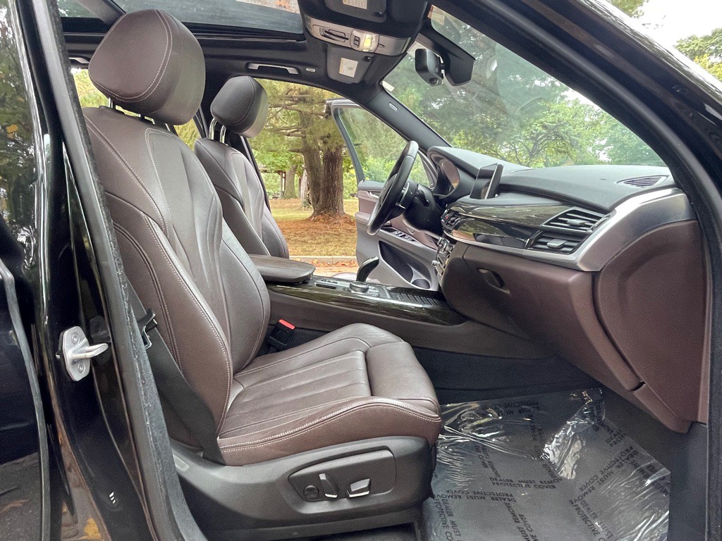 2017 BMW X5 Image 15