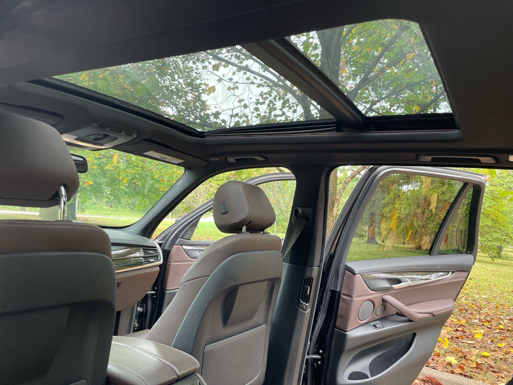 2017 BMW X5 Image 25